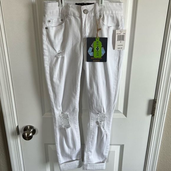 Indigo Rein Denim - 𝅺NWT Indigo Rein White Distressed Cropped Jeans, Size 3 (Waist 25)